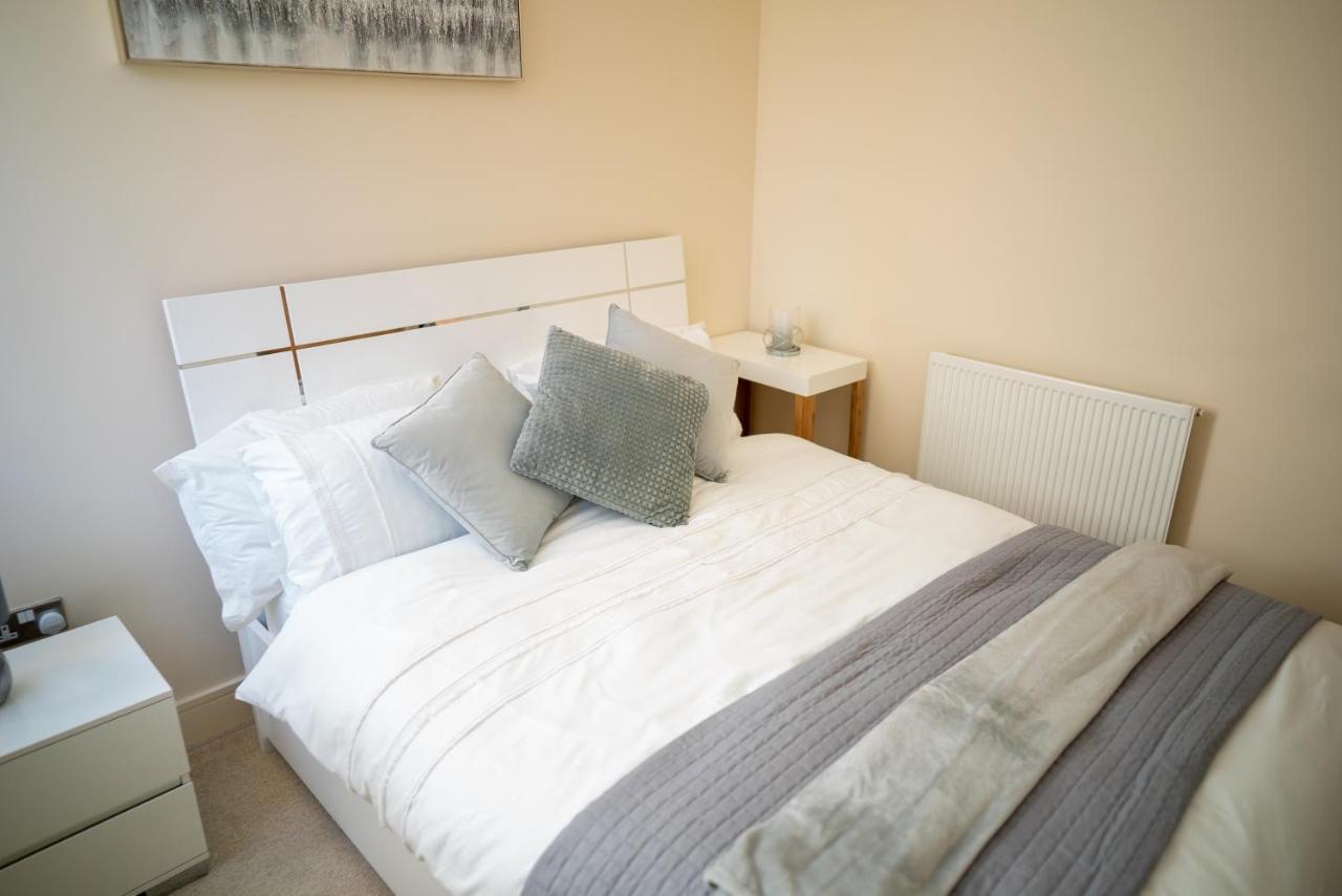 Comfy Spacious Apartment In Canary Wharf Londra Dış mekan fotoğraf